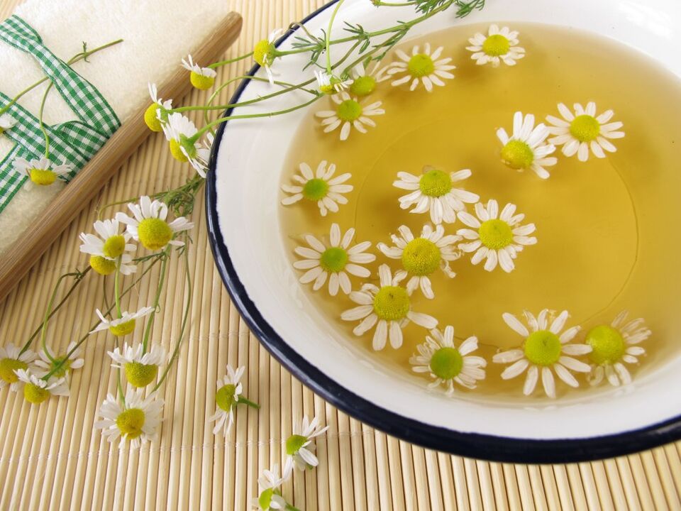 Baths with chamomile for the prevention of foot fungus.